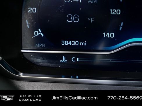 Used 2023 Chevrolet Suburban High Country w/ Premium Package 2 image 13