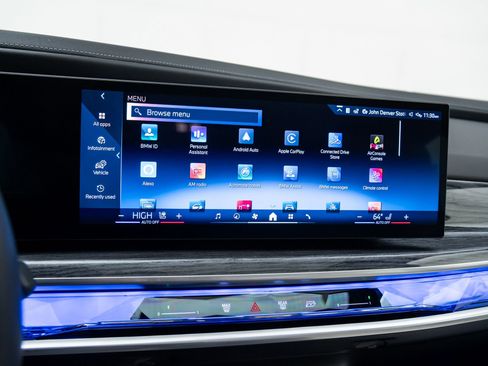 Used 2025 BMW 760i xDrive w/ Executive Package image 27