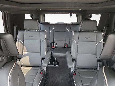 Certified 2024 Cadillac Escalade Sport w/ LPO, ONYX Package AWD/4WD image 37