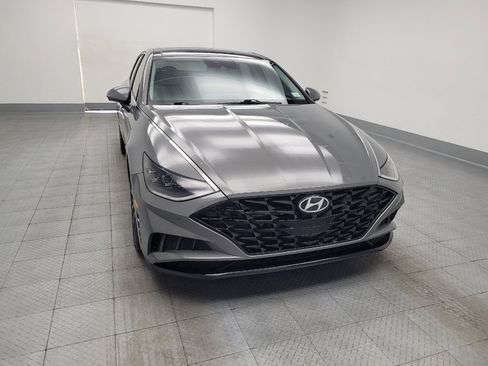 Used 2023 Hyundai Sonata Limited w/ Cargo Package FWD image 14