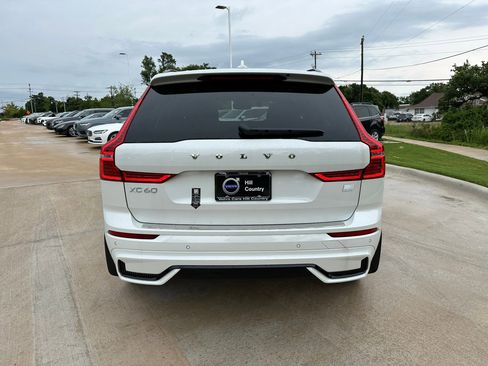 Certified 2024 Volvo XC60 T8 Plus w/ Protection Package Premier image 5