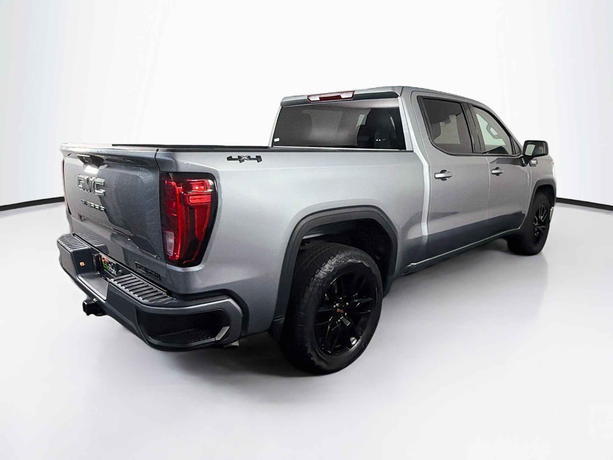 Used 2025 GMC Sierra 1500 Elevation AWD/4WD image 9