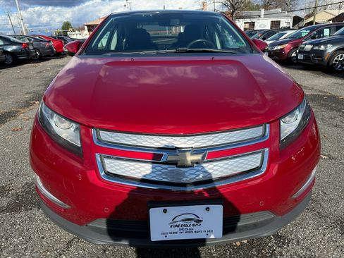 Used 2012 Chevrolet Volt Premium w/ Premium Trim Package image 2