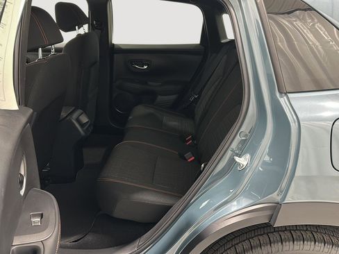 Used 2024 Honda HR-V Sport image 16