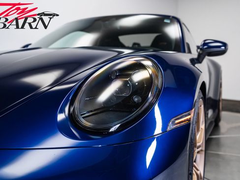 Used 2022 Porsche 911 GT3 RWD image 11
