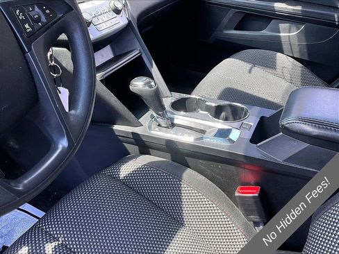 Used 2017 Chevrolet Equinox LS FWD image 11