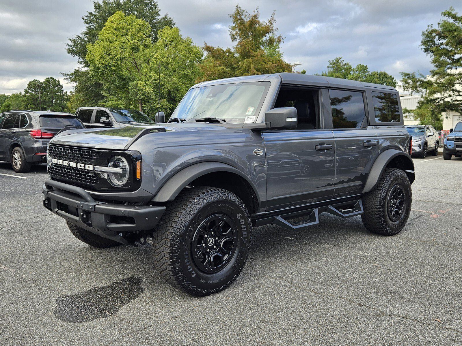 Used 2022 Ford Bronco Wildtrak AWD/4WD image 3