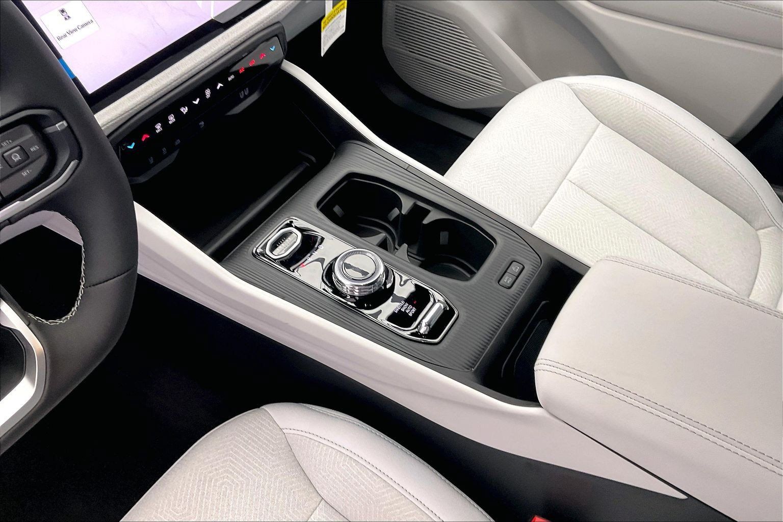 New 2026 Jeep Cherokee Laredo AWD/4WD image 8