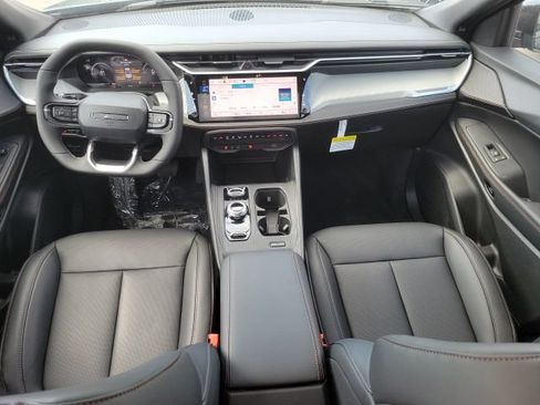 Used 2026 Jeep Cherokee Limited AWD/4WD image 10