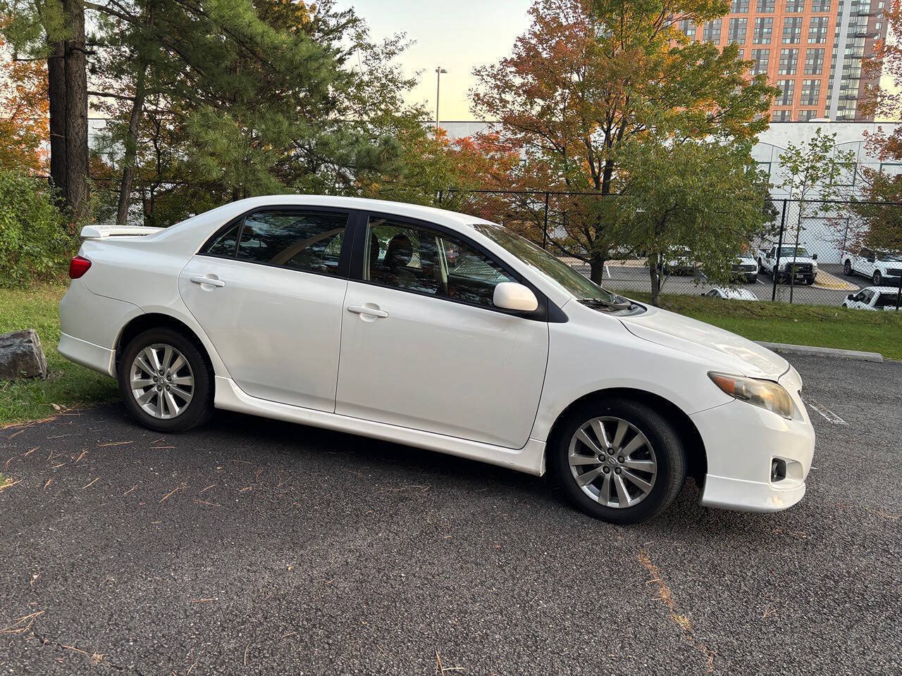 Used 2010 Toyota Corolla S w/ S EVP Pkg #3 FWD image 4
