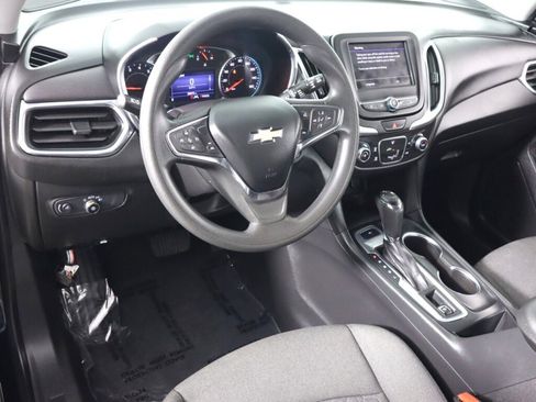 Used 2021 Chevrolet Equinox LT w/ LPO, Floor Liner Package image 9