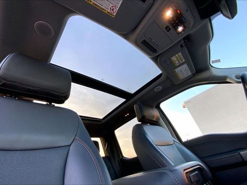 Certified 2023 Ford F250 Lariat w/ Lariat Ultimate Package image 13