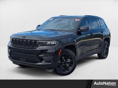 Used 2024 Jeep Grand Cherokee Altitude