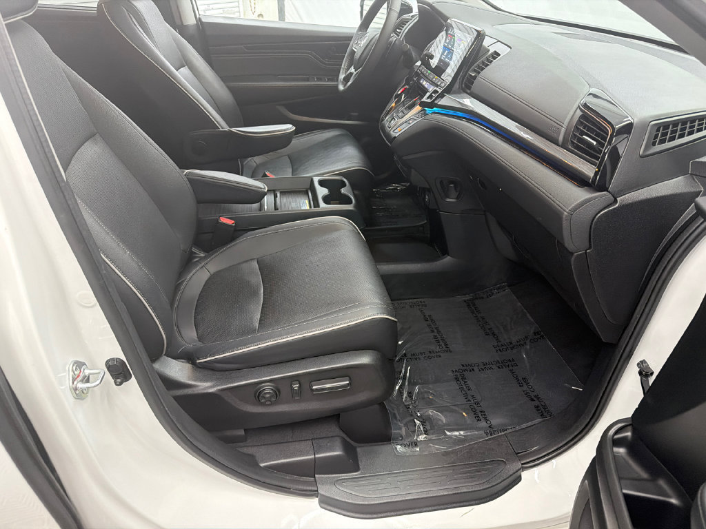 Used 2024 Honda Odyssey Elite image 15