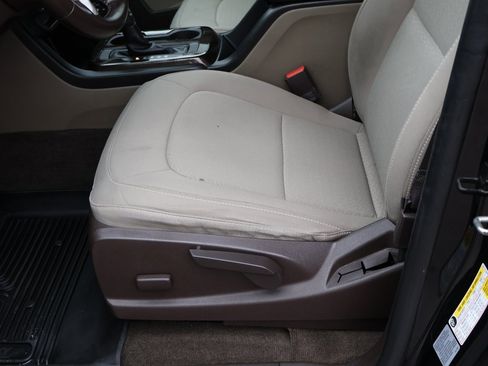 Used 2016 GMC Canyon SLE w/ SLE Convenience Package image 40