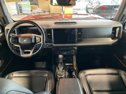 Used 2022 Ford Bronco Badlands w/ Sasquatch Package image 25