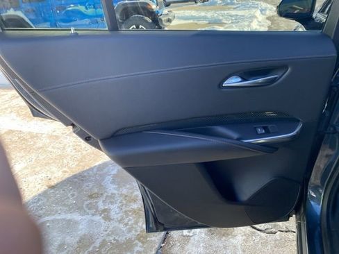Used 2019 Cadillac XT4 Sport w/ Cold Weather Package AWD/4WD image 23