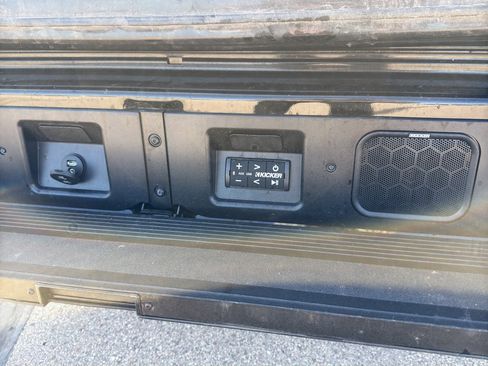 Used 2024 GMC Sierra 2500 Denali Ultimate image 20