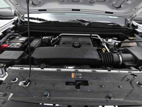 Used 2023 Chevrolet Colorado Trail Boss w/ Advanced Trailering Package image 30