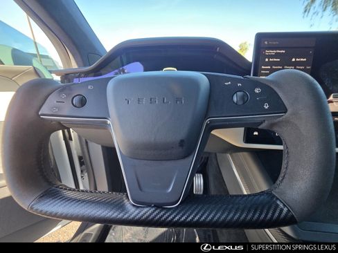 Used 2022 Tesla Model X Plaid image 22