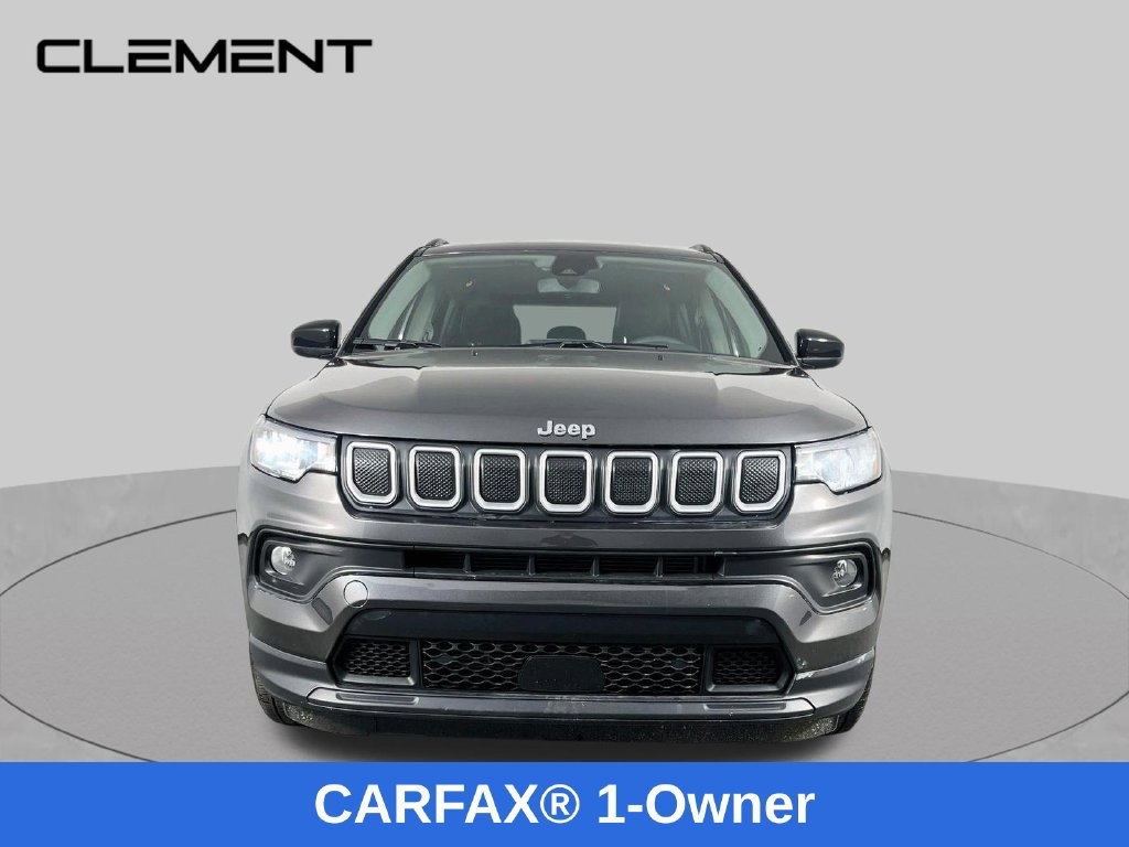 Used 2022 Jeep Compass Latitude FWD image 2