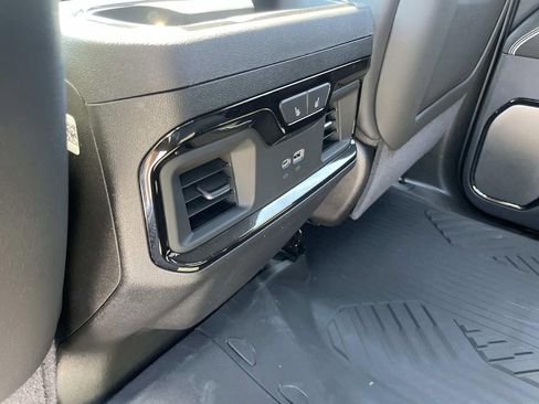 New 2026 GMC Sierra 2500 AT4X w/ AT4X AEV Edition AWD/4WD image 16