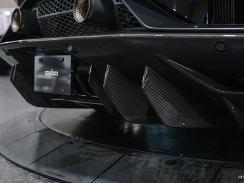 Used 2021 Lamborghini Aventador SVJ image 30