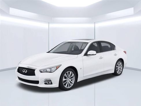 Used 2015 INFINITI Q50 Premium w/ All Weather Package RWD image 2