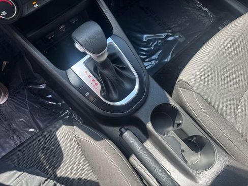 Used 2023 Kia Forte LXS w/ LXS Technology Package image 35