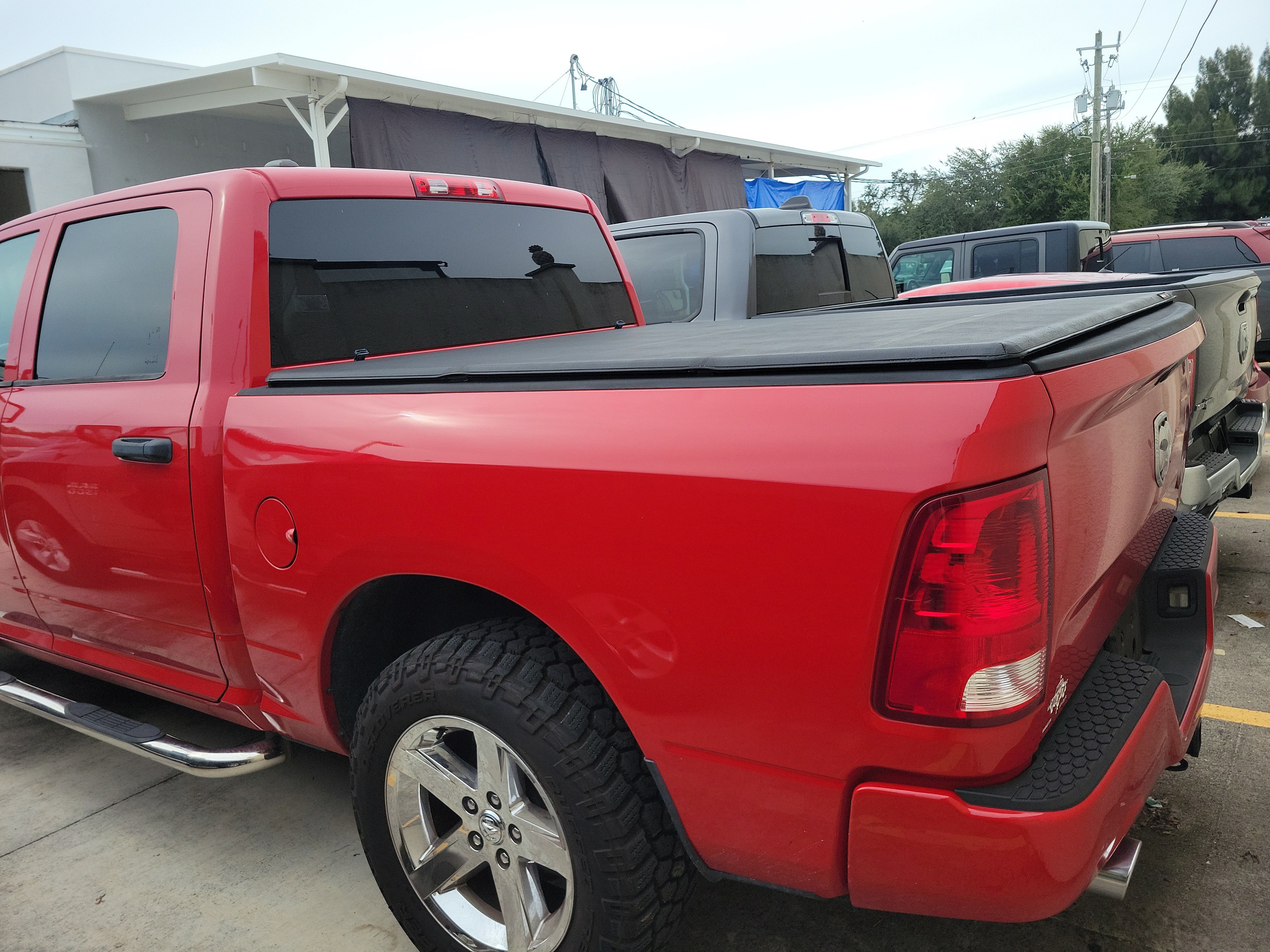 Used 2015 RAM 1500 Express RWD image 6