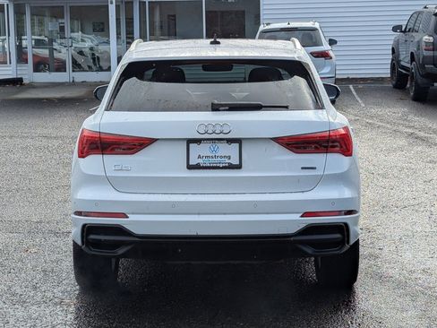 Used 2024 Audi Q3 2.0T Premium Plus image 4