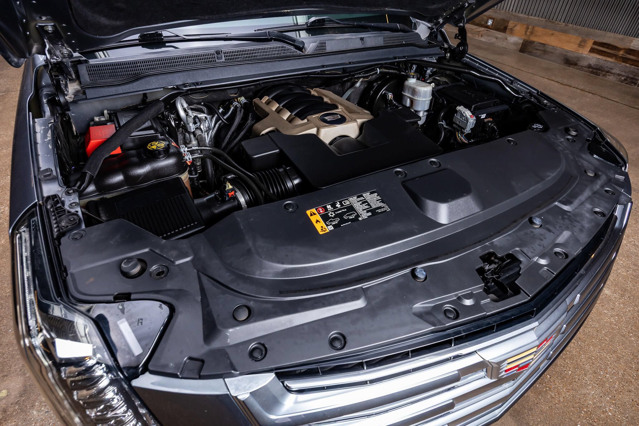 Used 2019 Cadillac Escalade Platinum AWD/4WD image 41