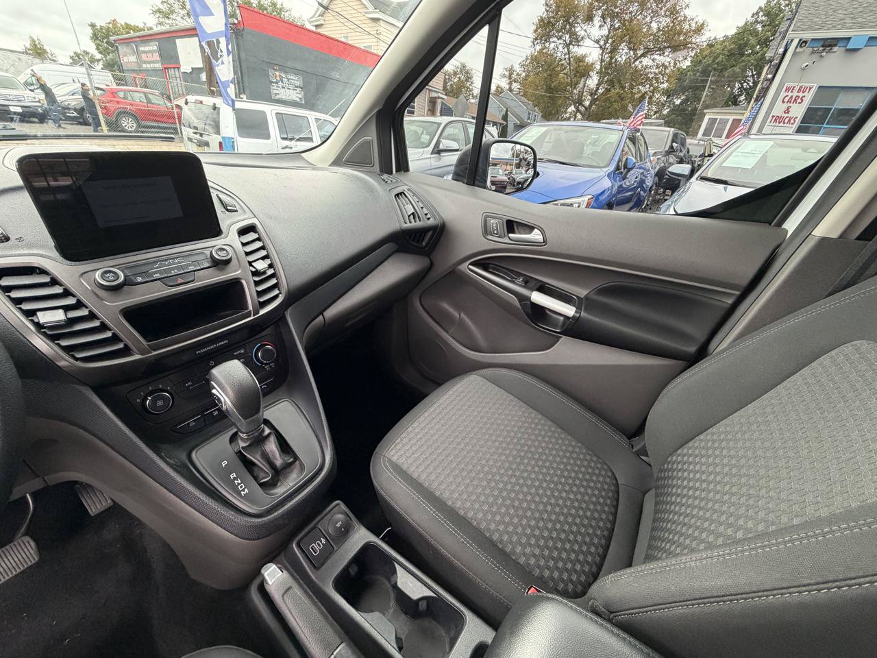 Used 2023 Ford Transit Connect XLT FWD image 24