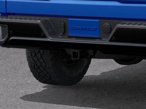 New 2026 Chevrolet Silverado 1500 ZR2 image 14