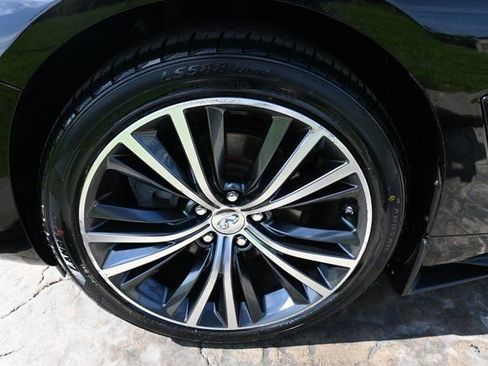 Used 2018 INFINITI Q60 3.0t Luxe image 10