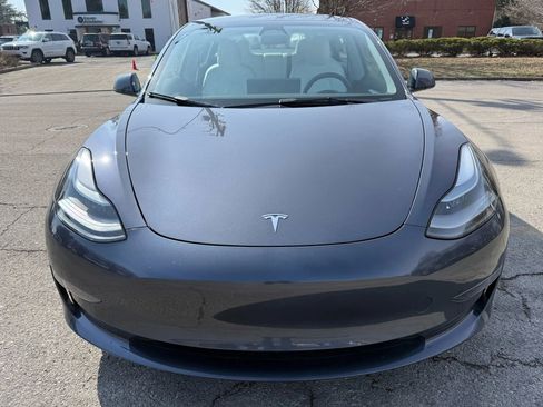 Used 2023 Tesla Model 3 Standard Range image 10