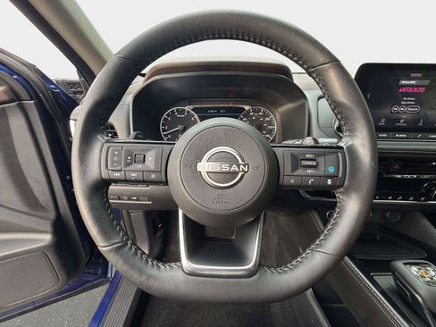 Used 2023 Nissan Rogue SL image 20