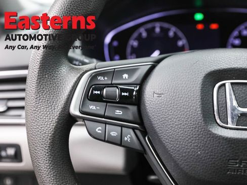 Used 2019 Honda Accord EX image 15