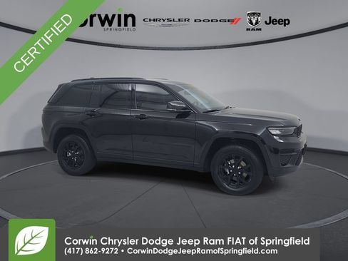 Used 2024 Jeep Grand Cherokee Altitude AWD/4WD image 1