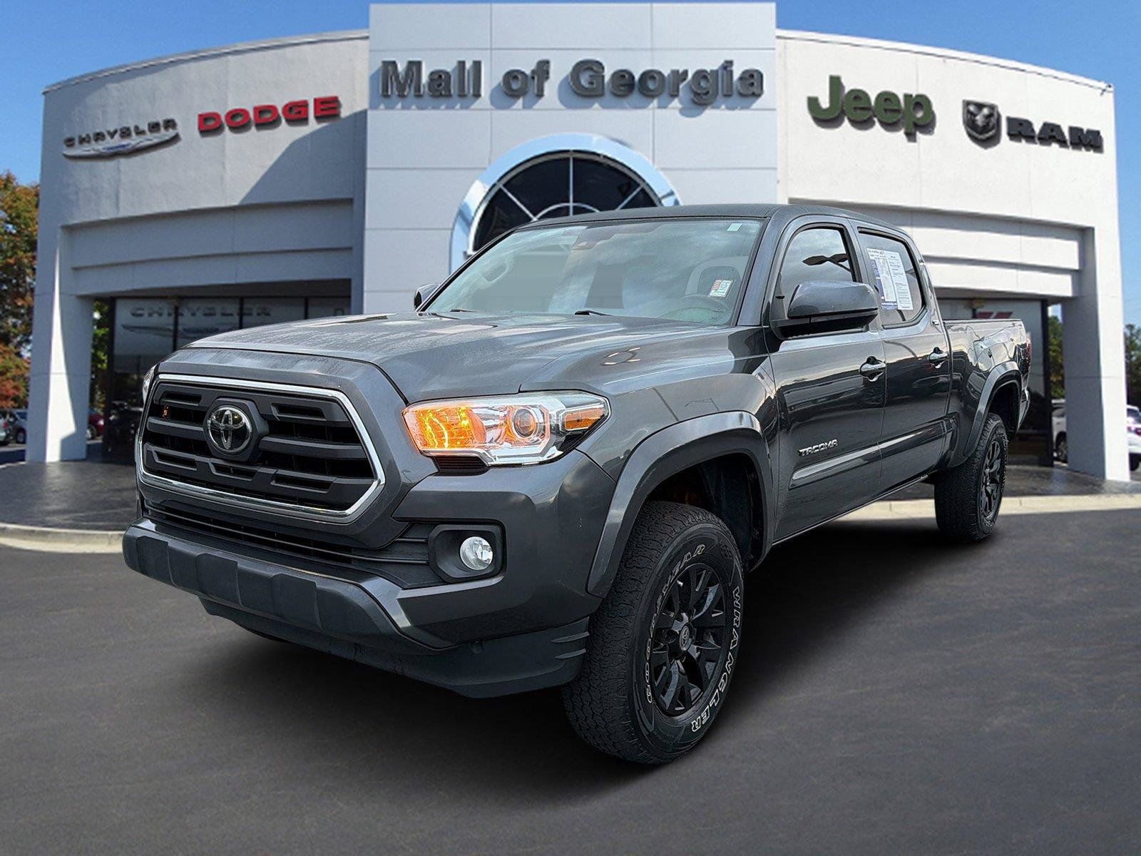 Used 2019 Toyota Tacoma SR5 RWD image 1