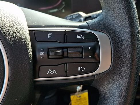 Used 2024 Kia Sportage LX FWD image 21
