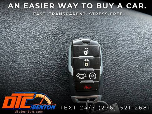 Used 2023 RAM 1500 Laramie AWD/4WD image 27