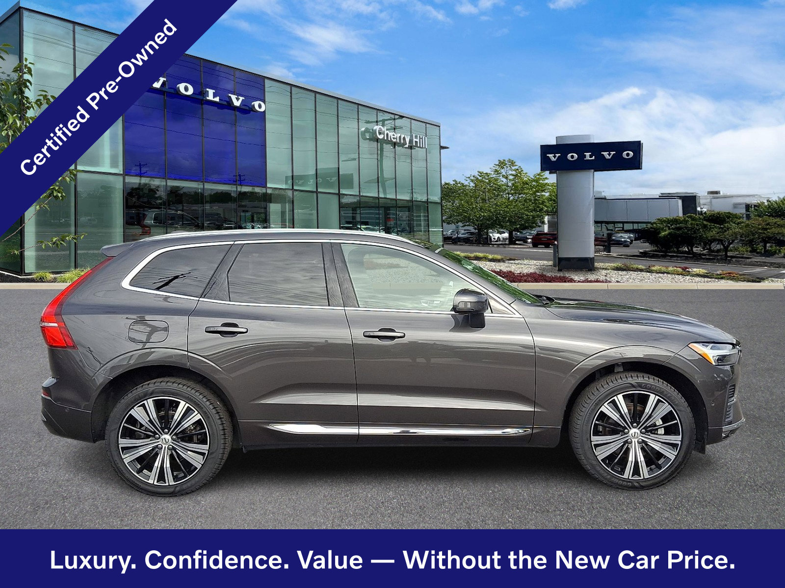 Certified 2023 Volvo XC60 B5 Ultimate w/ Climate Package AWD/4WD image 8