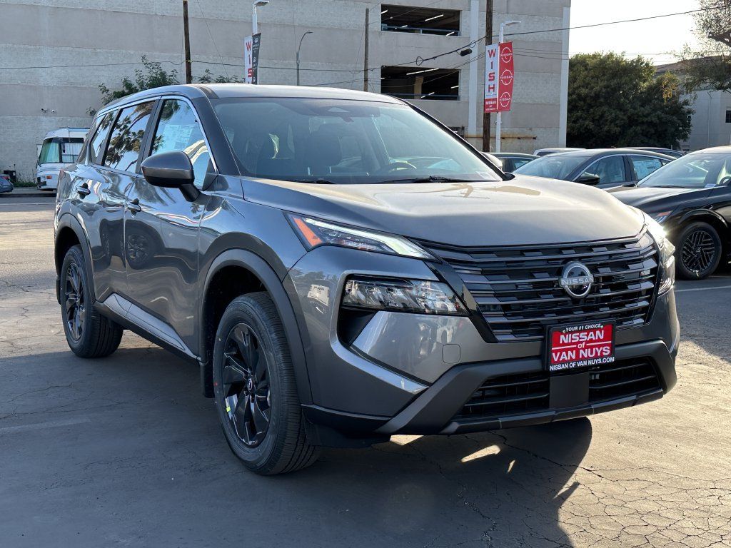 New 2026 Nissan Rogue SV FWD image 9