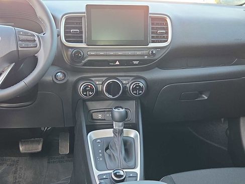 New 2026 Hyundai Venue SEL image 29