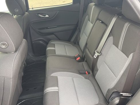 Used 2024 Chevrolet Blazer LT w/ Convenience Package image 17