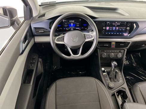 Used 2022 Volkswagen Taos SE image 22