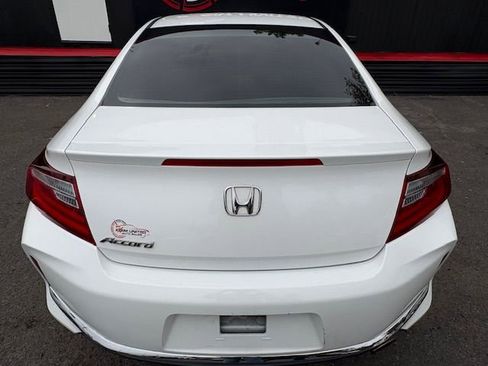 Used 2017 Honda Accord LX-S image 9