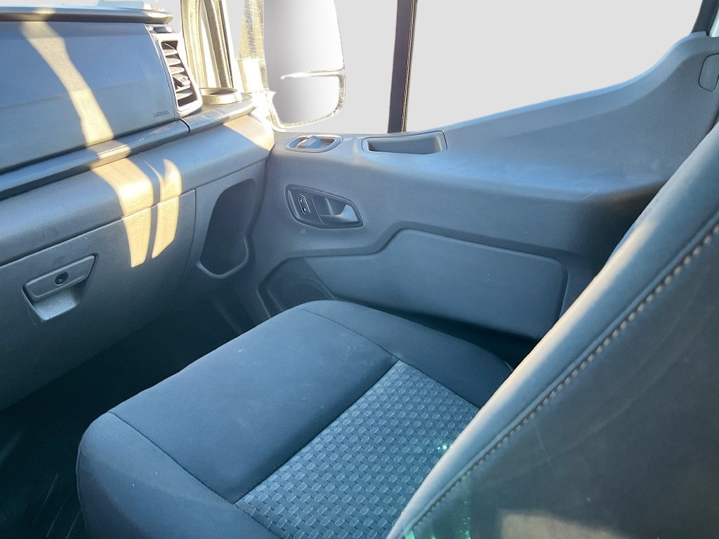 Used 2024 Ford Transit 250 Low Roof w/ Exterior Upgrade Package RWD image 21