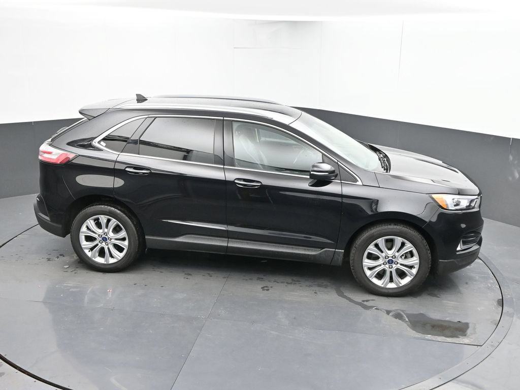 Used 2020 Ford Edge Titanium AWD/4WD image 15